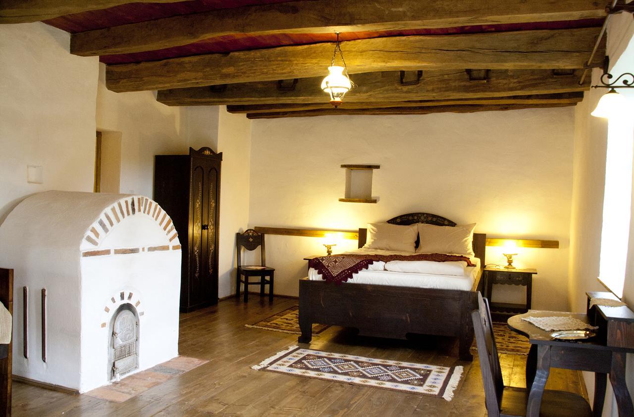 Casa Cu Zorele, Crit 189 エクステリア 写真